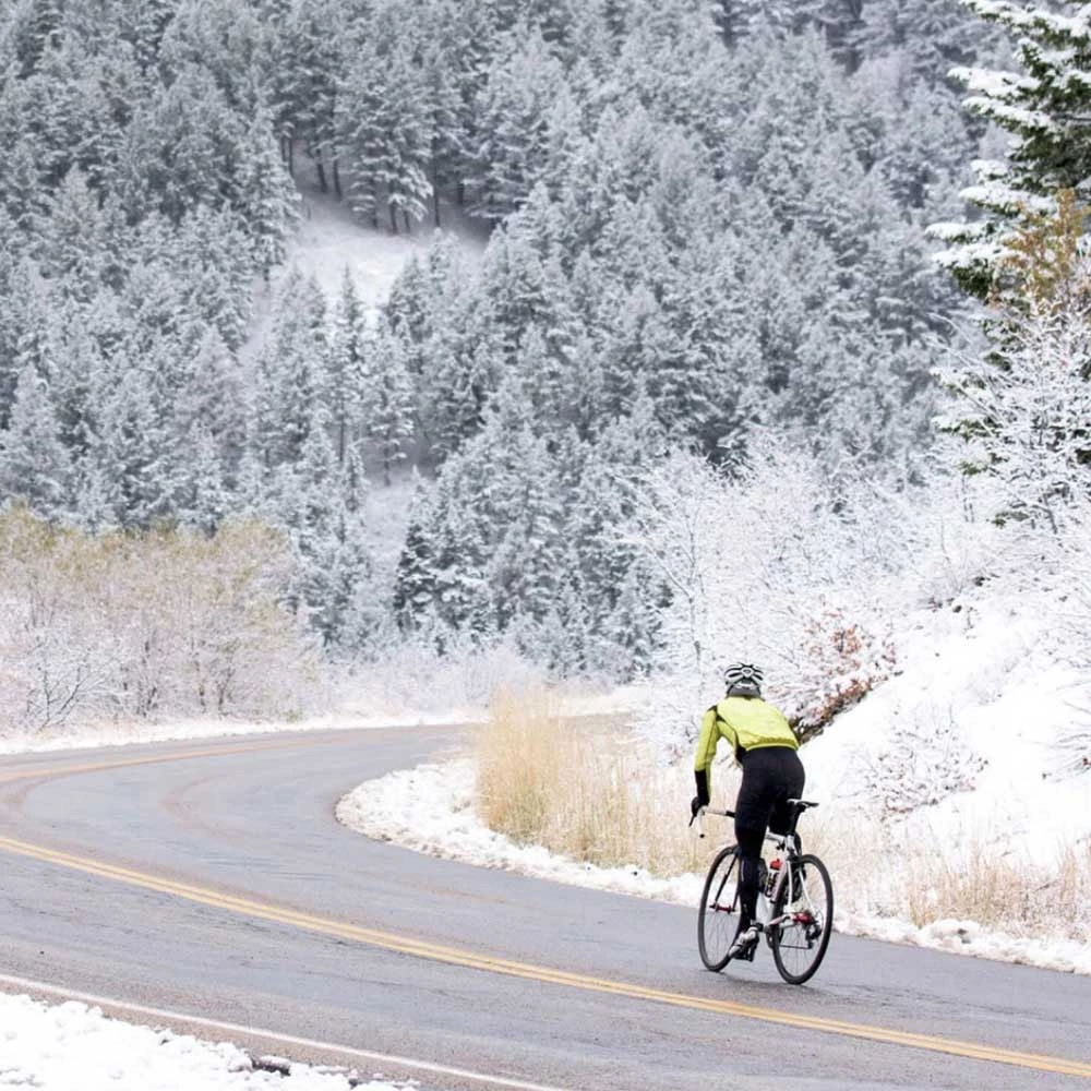 ENVE 2.2 SES Clincher Rear Wheel Chris King R45 Hub Black Shimano 2 ENVE 2.2 SES Clincher Rear Wheel Chris King R45 Hub Black Shimano - Image 2