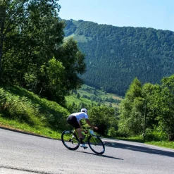 ENVE 2.2 SES Clincher Rear Wheel Chris King R45 Hub Black Shimano 6 ENVE 2.2 SES Clincher Rear Wheel Chris King R45 Hub Black Shimano -Cheap MAAP || 7mesh Store ENVE 22 SES Clincher Rear Wheel Chris King R45 Hub Black Shimano 2