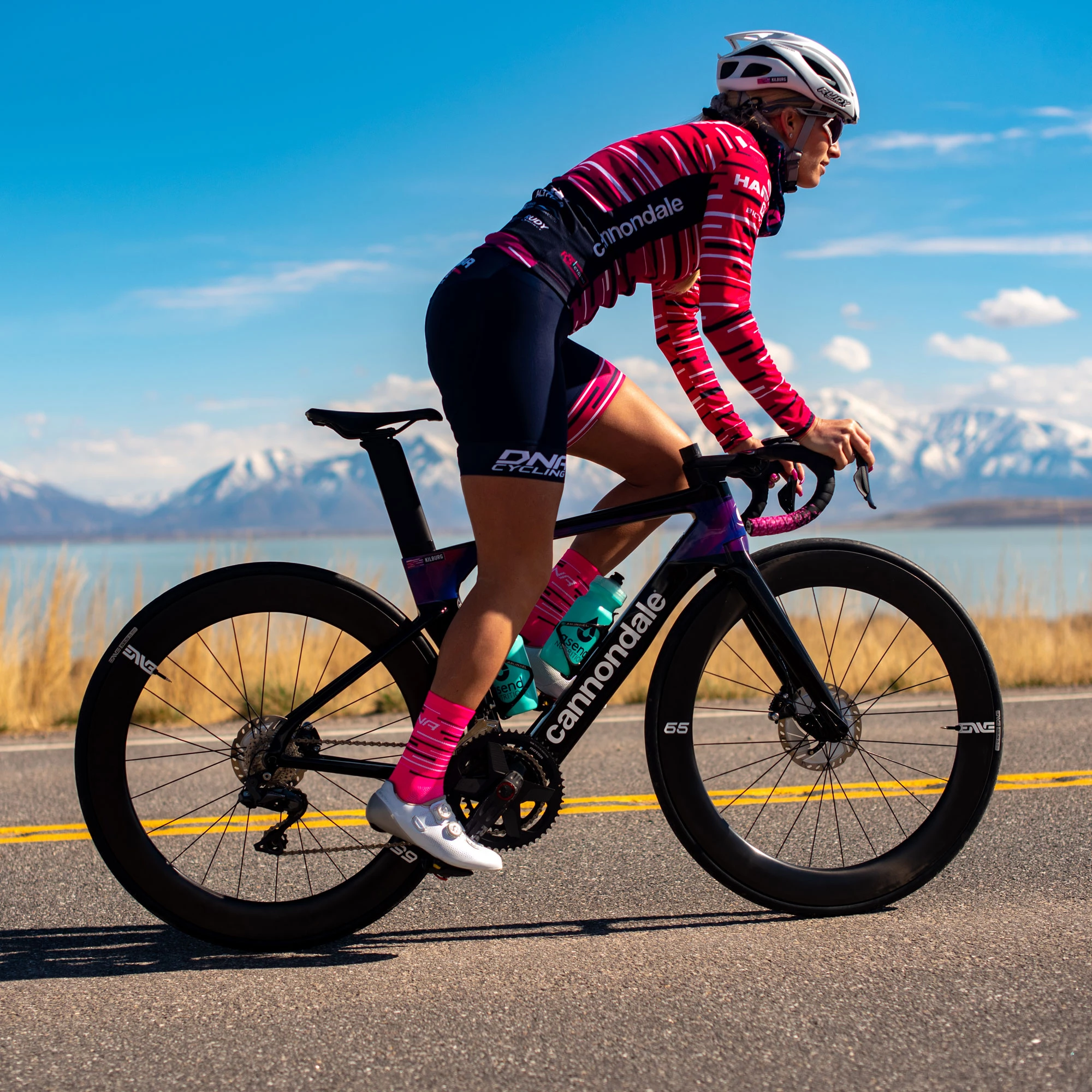 ENVE Foundation Collection 65 Carbon Tubeless Disc Wheelset 5 ENVE Foundation Collection 65 Carbon Tubeless Disc Wheelset - Image 5